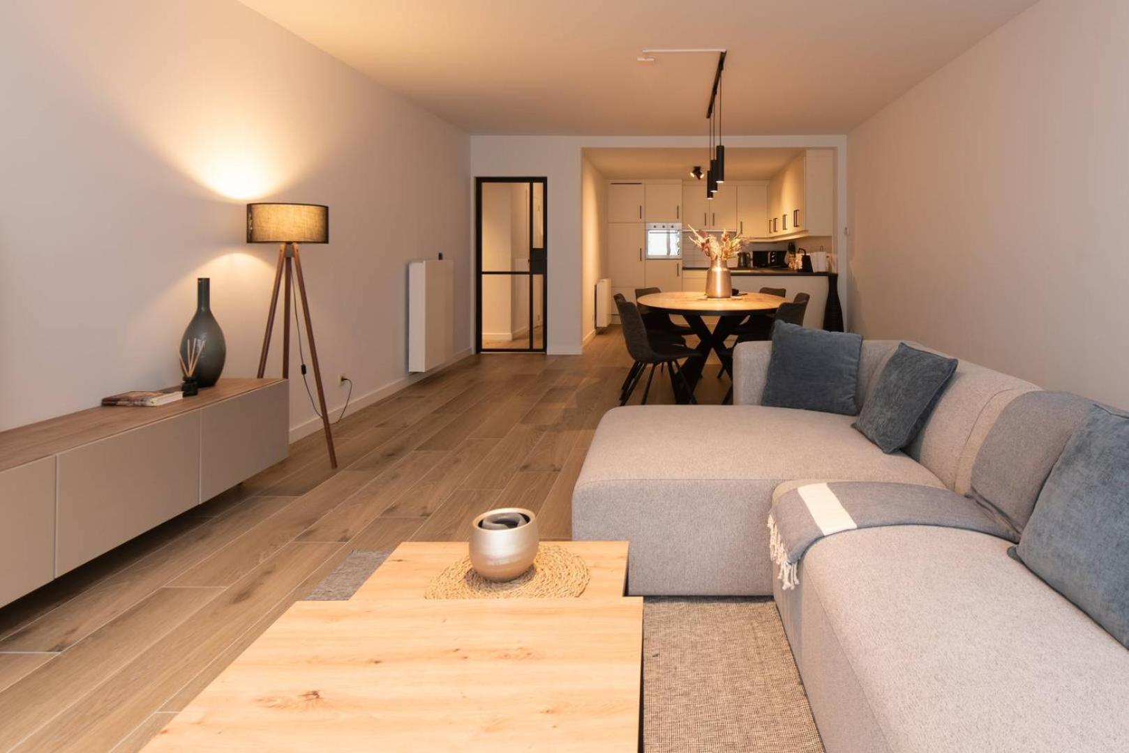 Luxueus, Ruim Appartement Op 350M Van Het Strand Oostende Bagian luar foto