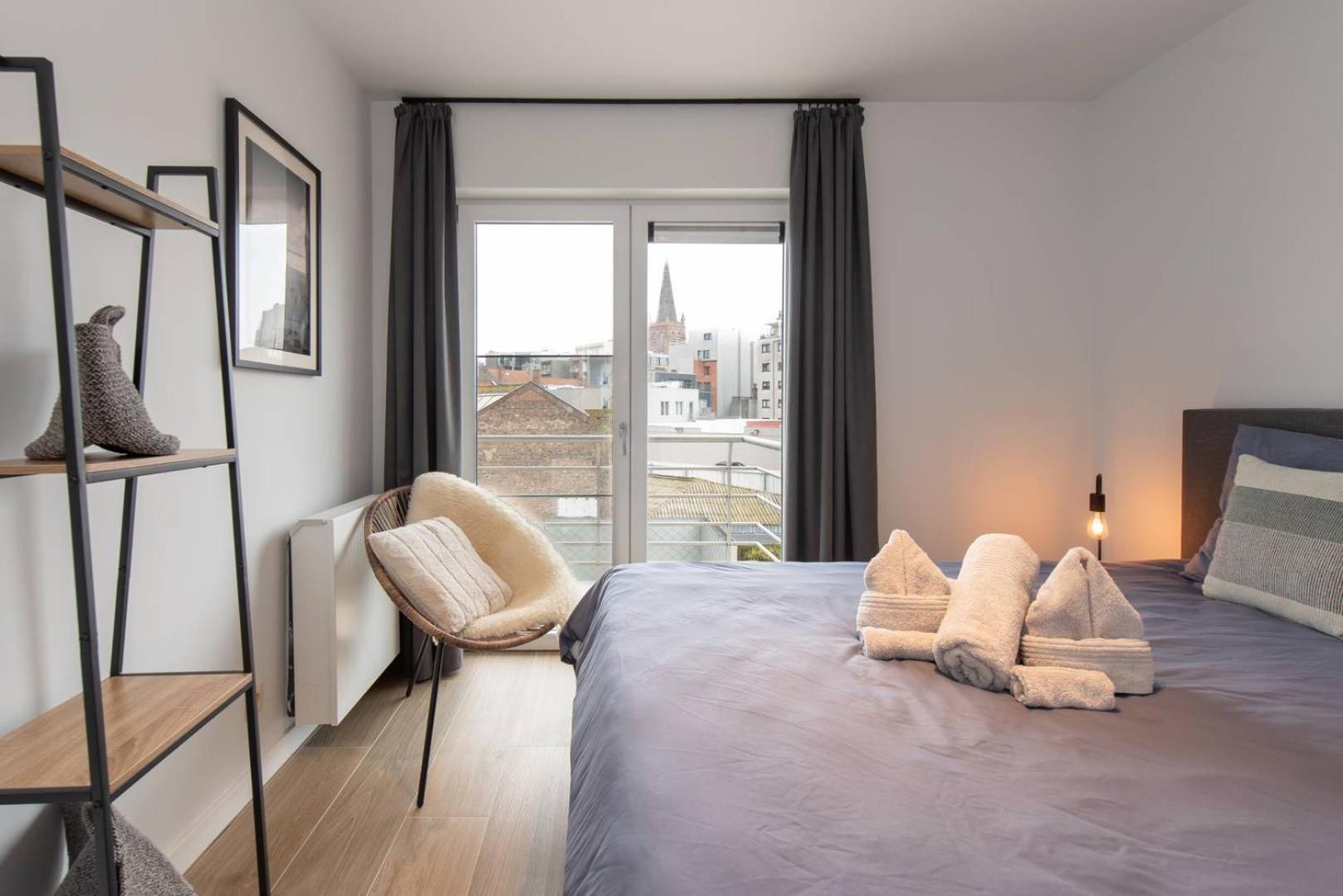 Luxueus, Ruim Appartement Op 350M Van Het Strand Oostende Bagian luar foto